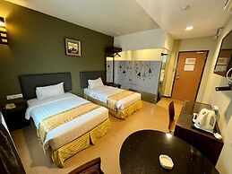 Eight Days Boutique Hotel