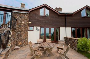 Green Acres Cottages