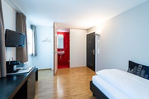 Hotel Bauernhof - Self Check-In Hotel