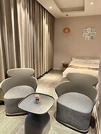 Mika Hotel