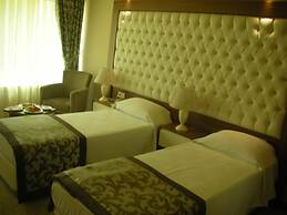 Esila Hotel