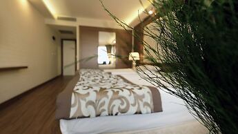 Esila Hotel