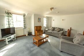 Tregurrian Villas