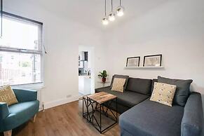 Cambridge House Luton - Inhabit Short Stays