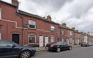 Cambridge House Luton - Inhabit Short Stays