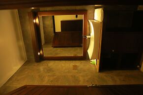 Galaxy Grand Hotel