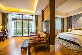 Graceland Garden Court Hotel