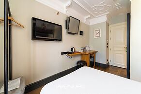 Taksim Avenue Hotel