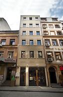 Taksim Avenue Hotel