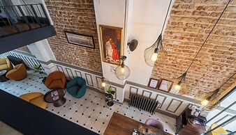 Taksim Avenue Hotel