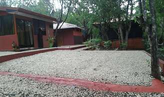 Villa de Los Monos