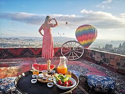 Hermes Cave Hotel