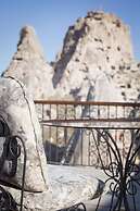 Hermes Cave Hotel