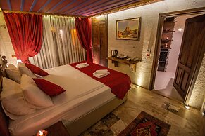 Hermes Cave Hotel