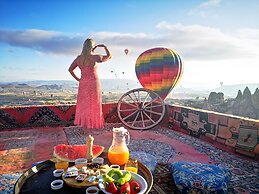 Hermes Cave Hotel