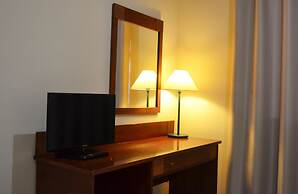 Hotel Reyes Ziríes