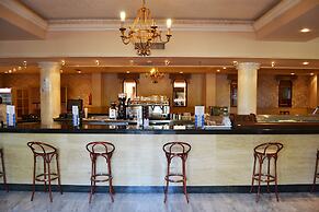 Hotel Reyes Ziríes