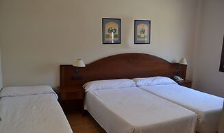 Hotel Reyes Ziríes