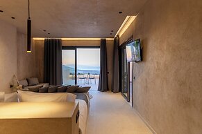 North Santorini - A Luxury Spa Hotel