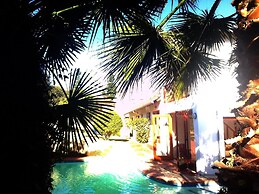 Mizizi House of Sandton Bed & Breakfast