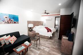 Hotel Paradise Suites