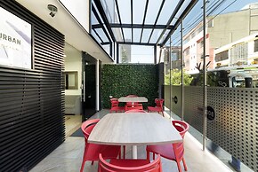 Bog Urban Hotel