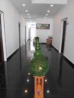 PI GRAND HOTEL