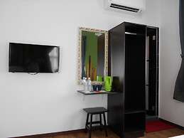 PI GRAND HOTEL