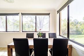 Kookaburra Retreat