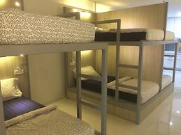 Summer Suites Express by Subhome - Hostel