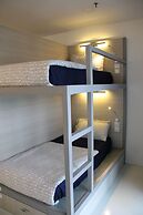 Summer Suites Express by Subhome - Hostel