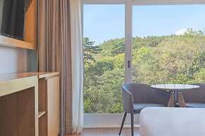 EL Hotel