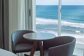 EL Hotel