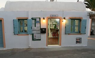 Santorini Camping Rooms