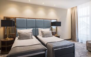 V Spa & Conference Hotel