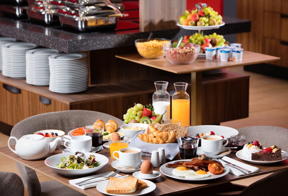V Spa & Conference Hotel