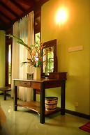Tropical Retreat