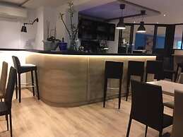 Brit Hotel Salon de Provence