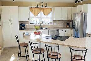 Butterfly Manor Bed & Breakfast