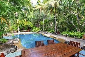 Beach Lodges