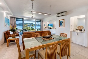 Beach Lodges