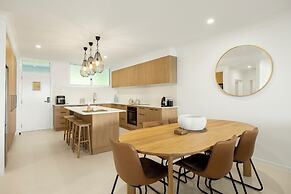 Beach Lodges