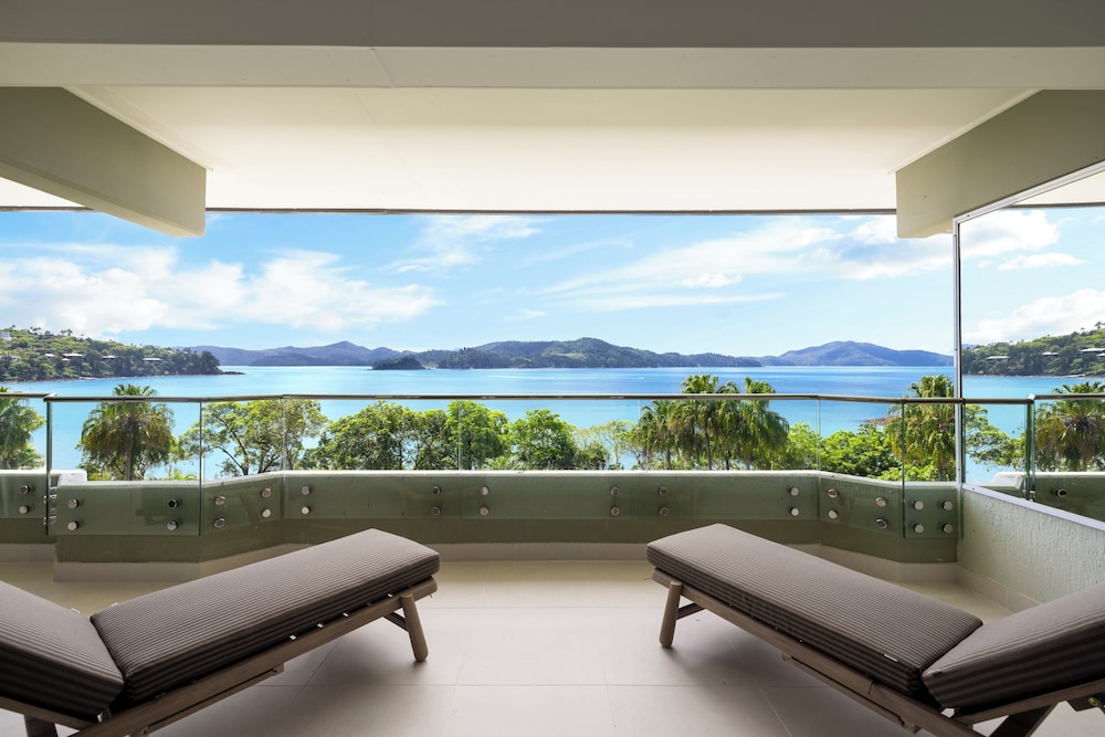 Beach Lodges