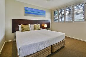 Beach Lodges