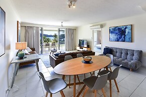 Beach Lodges