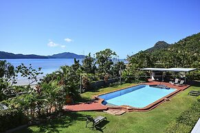 Beach Lodges