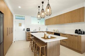 Beach Lodges