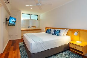 Beach Lodges