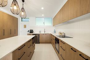 Beach Lodges