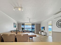 Beach Lodges